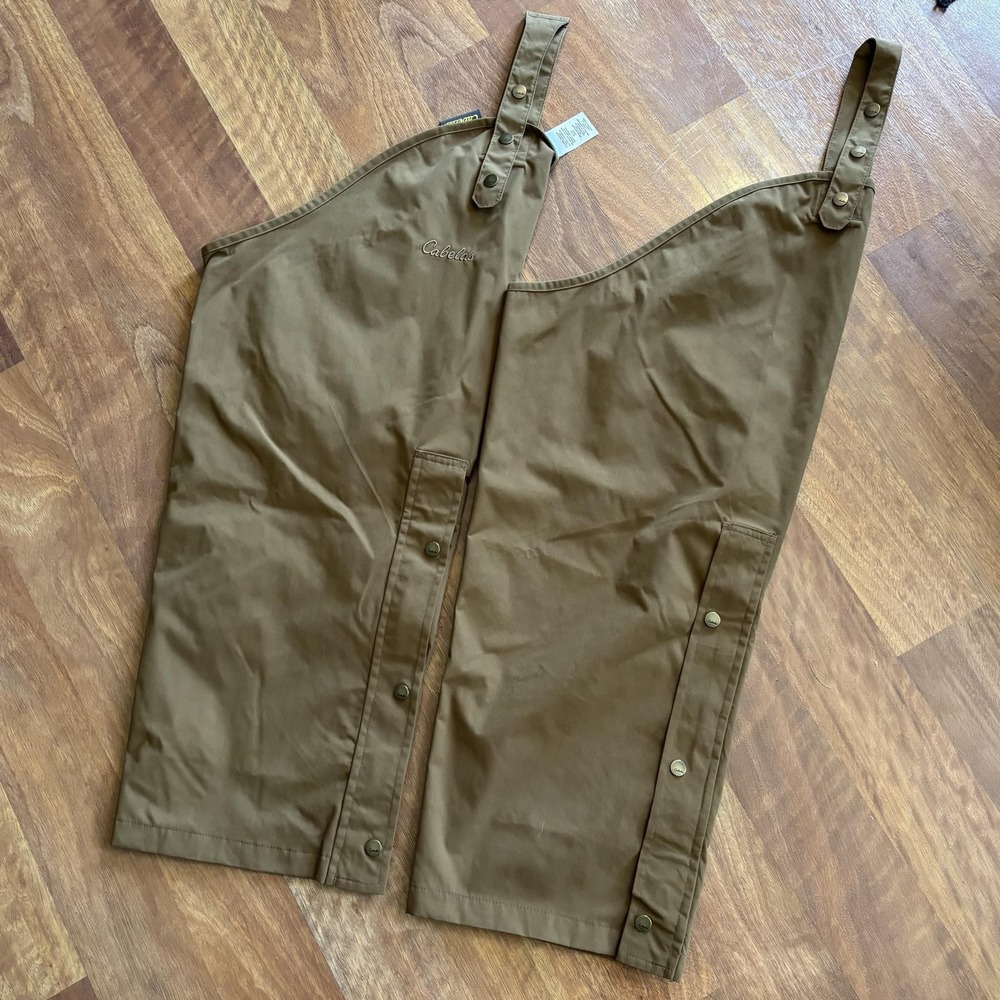 Cabela's Upland Hunting Chaps Pants Mens Large Brown Nylon Short Court Snap Leg